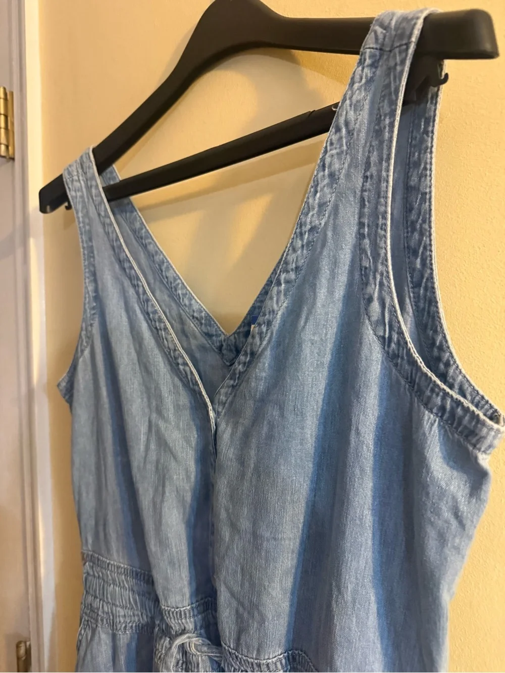 GAP Light Blue Chambray V-Neck MIDI Dress, small